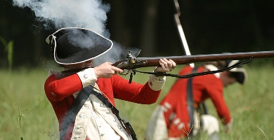 RedCoatFire2 - School Trips to Virginia - School Trips to Colonial Williamsburg